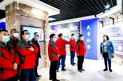 瀘天化股份公司組織新任、提拔領(lǐng)導(dǎo)干部開(kāi)展廉潔警示教育活動(dòng)