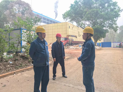 瀘天化股份公司黨委書(shū)記、董事長(zhǎng)廖廷君督導(dǎo)重點(diǎn)項(xiàng)目建設(shè)工作