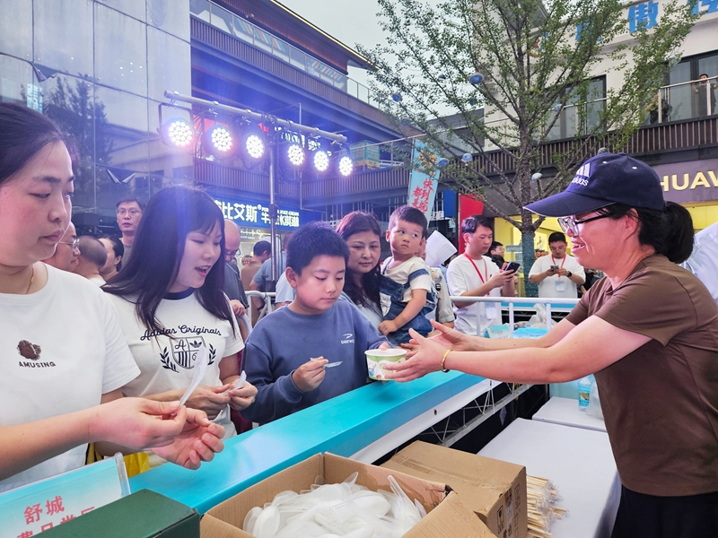 萬佛湖魚頭湯香飄六安城 萬佛湖魚頭湯香飄六安城